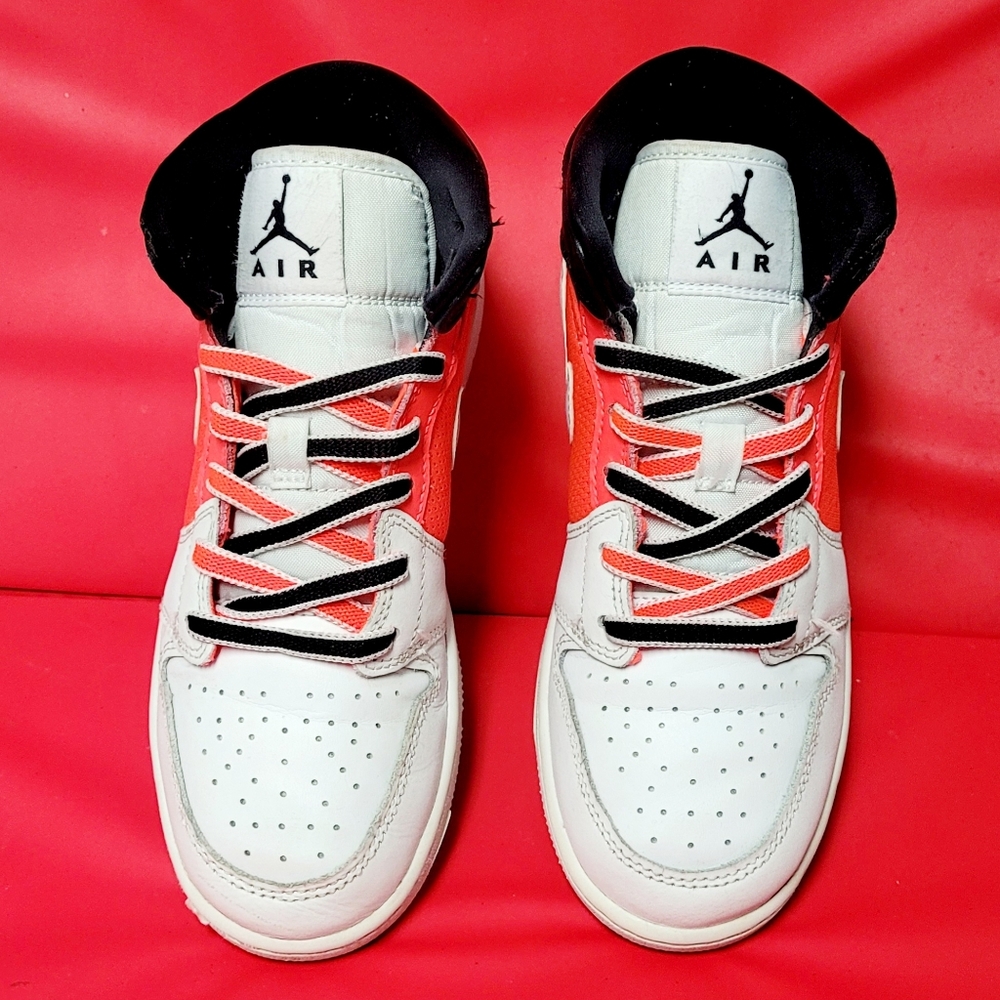 Jordan 1 Mid Black Infrared GS Shoes #FB4417-016 size 5Y Big Boys / Women's 6.5 - Picture 8 of 12